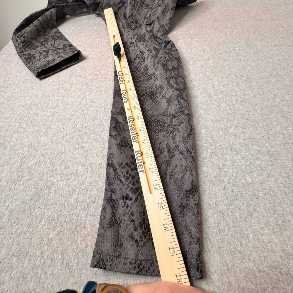 Bevy Flog Python Snake Print Joggers Elastic Wais… - image 5